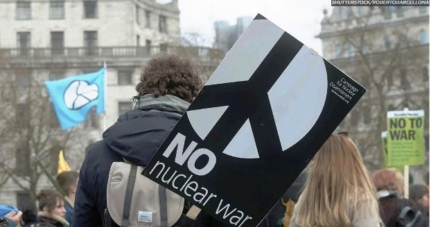 NO NUCLEAR WAR